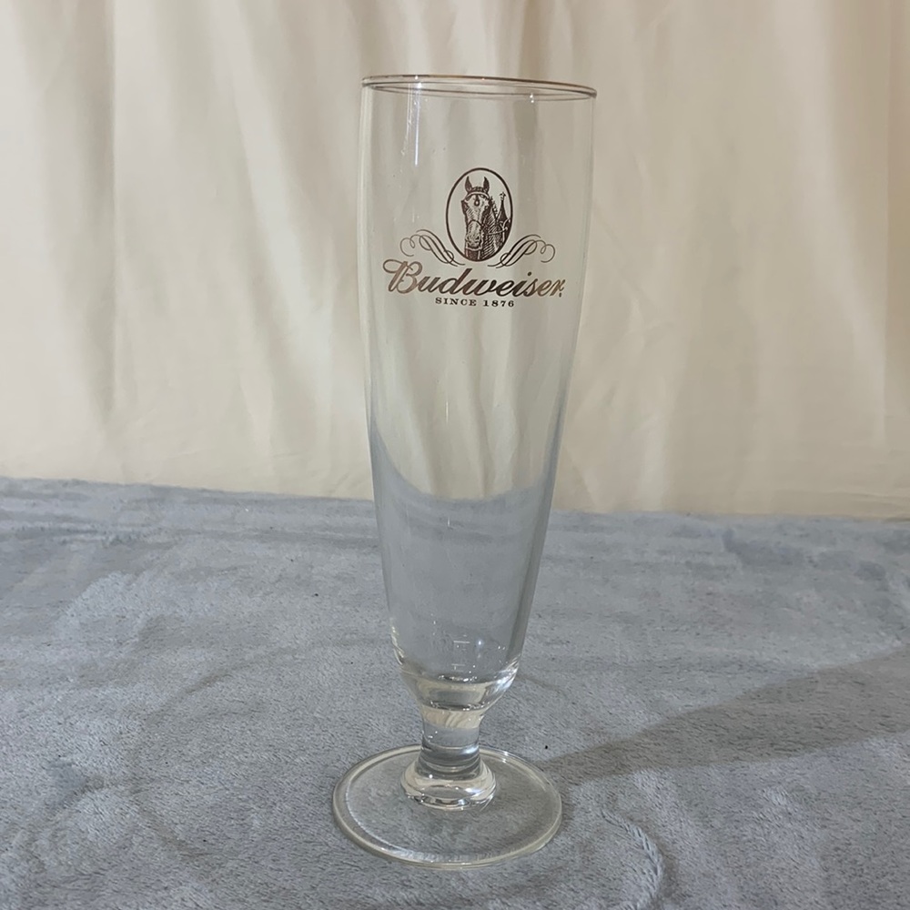 Vintage Budweiser Pilsner Glass in good condition